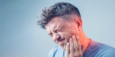 wisdom teeth leads to pain and jaw stiffness